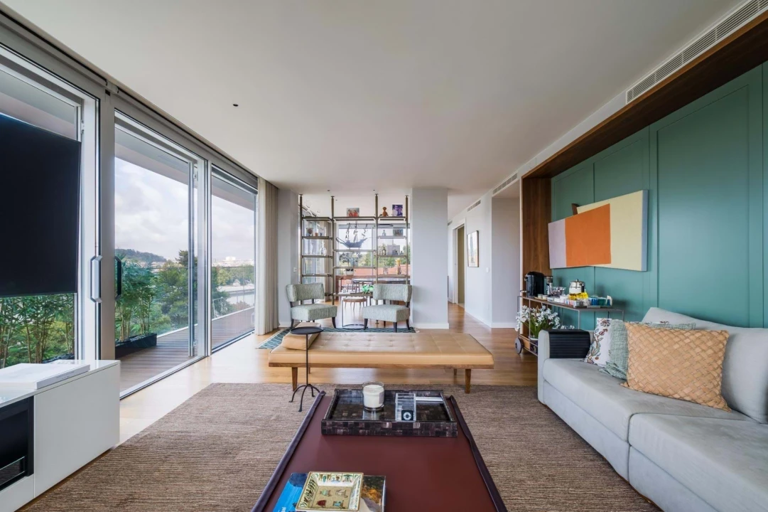 Apartamento T4 para Venda em São Domingos de Benfica Foto 7