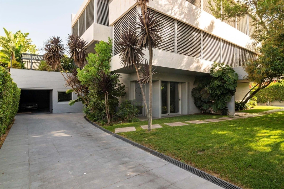 Moradia T4 para Venda em Belém Foto 1