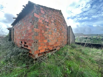 Terreno para Venda em Aldeia do Mato e Souto