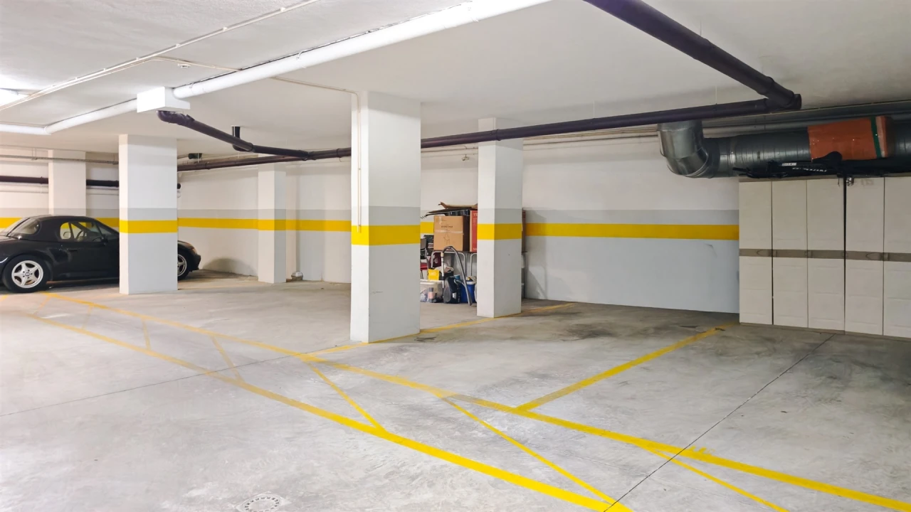 Apartamento T1 para Venda em Albufeira e Olhos de Água Foto 36