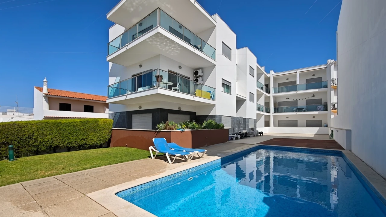 Apartamento T1 para Venda em Albufeira e Olhos de Água Foto 1