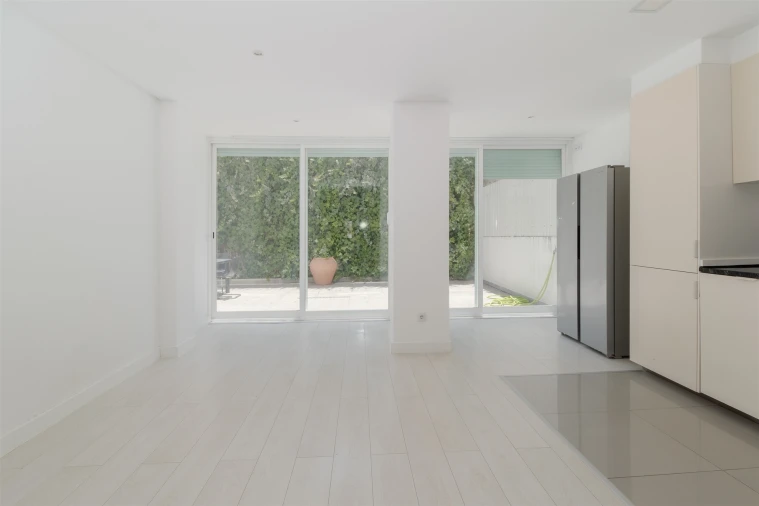 Apartamento T3 para Venda em Barreiro e Lavradio Foto 3