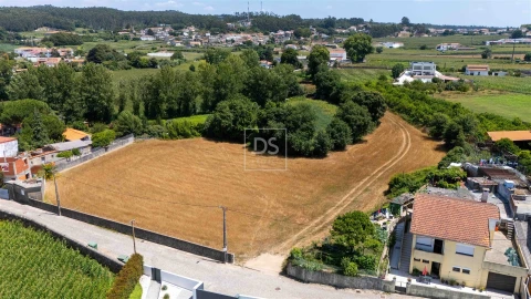 Terreno Misto para Venda em Guilhabreu
