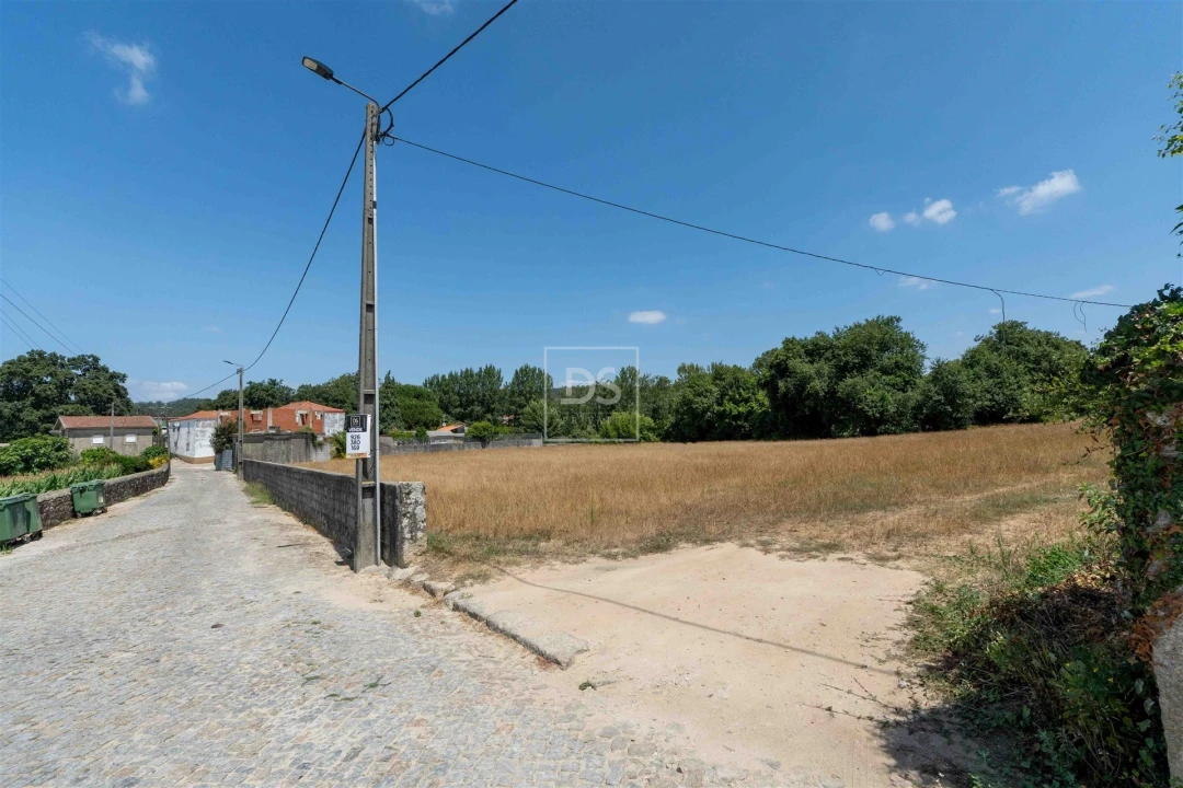 Terreno Misto para Venda em Guilhabreu Foto 16