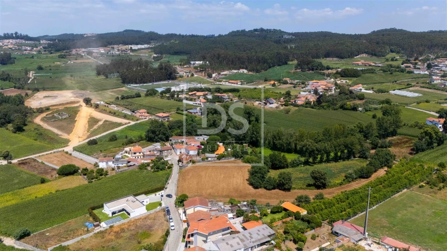 Terreno Misto para Venda em Guilhabreu Foto 17