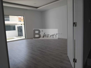 Moradia T3 para Venda em Fernao Ferro