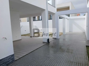 Moradia T3 para Venda em Fernao Ferro