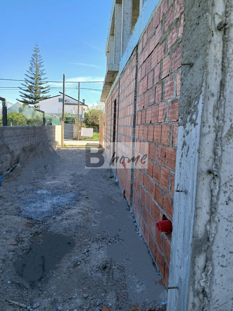 Moradia T3 para Venda em Fernao Ferro Foto 20