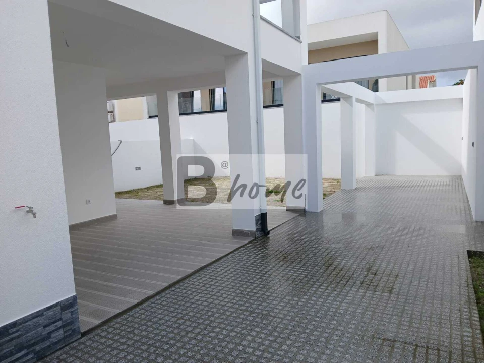 Moradia T3 para Venda em Fernao Ferro Foto 15