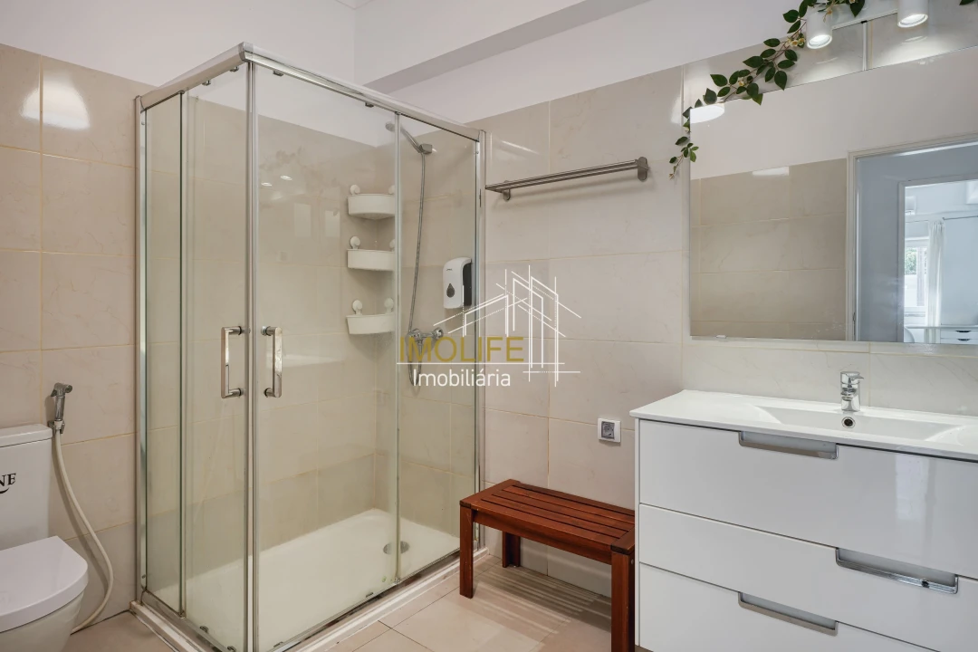 Apartamento T3 para Venda em Costa da Caparica Foto 19