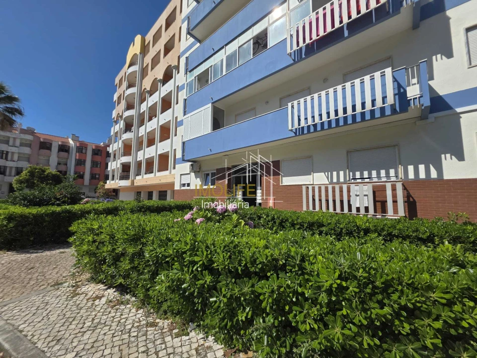 Apartamento T3 para Venda em Costa da Caparica Foto 4