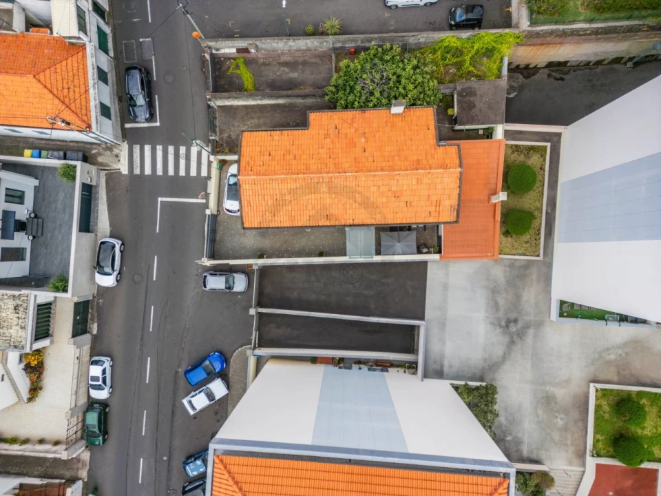 Moradia T3 para Venda em Santo Antonio Foto 33