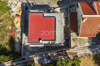 Moradia T4 para Venda em São Domingos de Rana