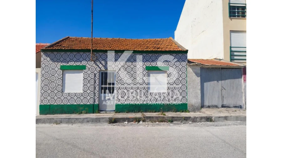 Moradia T2 para Venda em São Pedro Foto 2