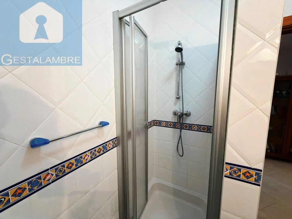 Apartamento T2 para Venda em Albufeira e Olhos de Água Foto 9