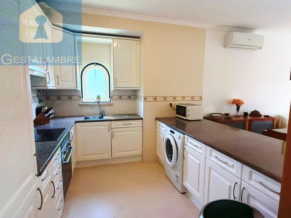 Apartamento T2 para Venda em Albufeira e Olhos de Água Foto 23