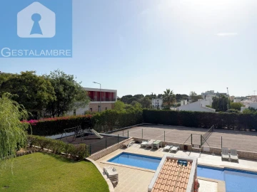 Apartamento T2 para Venda em Albufeira e Olhos de Água