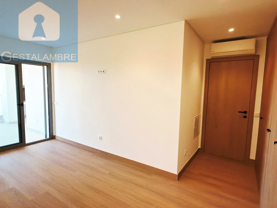 Apartamento T3 para Venda em Albufeira e Olhos de Água Foto 15