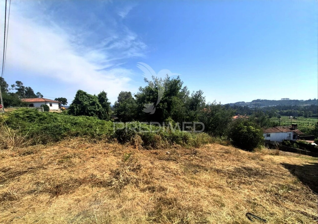 Terreno para Venda em Lanhas Foto 1