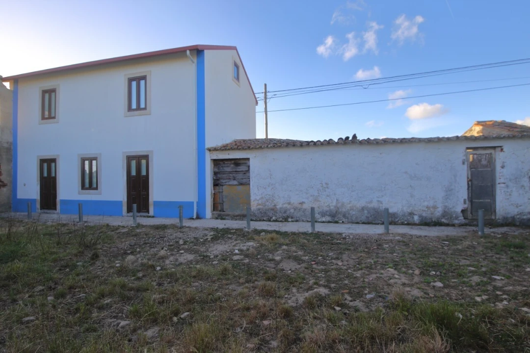 Moradia T0 para Venda em Carvalhal Benfeito Foto 4