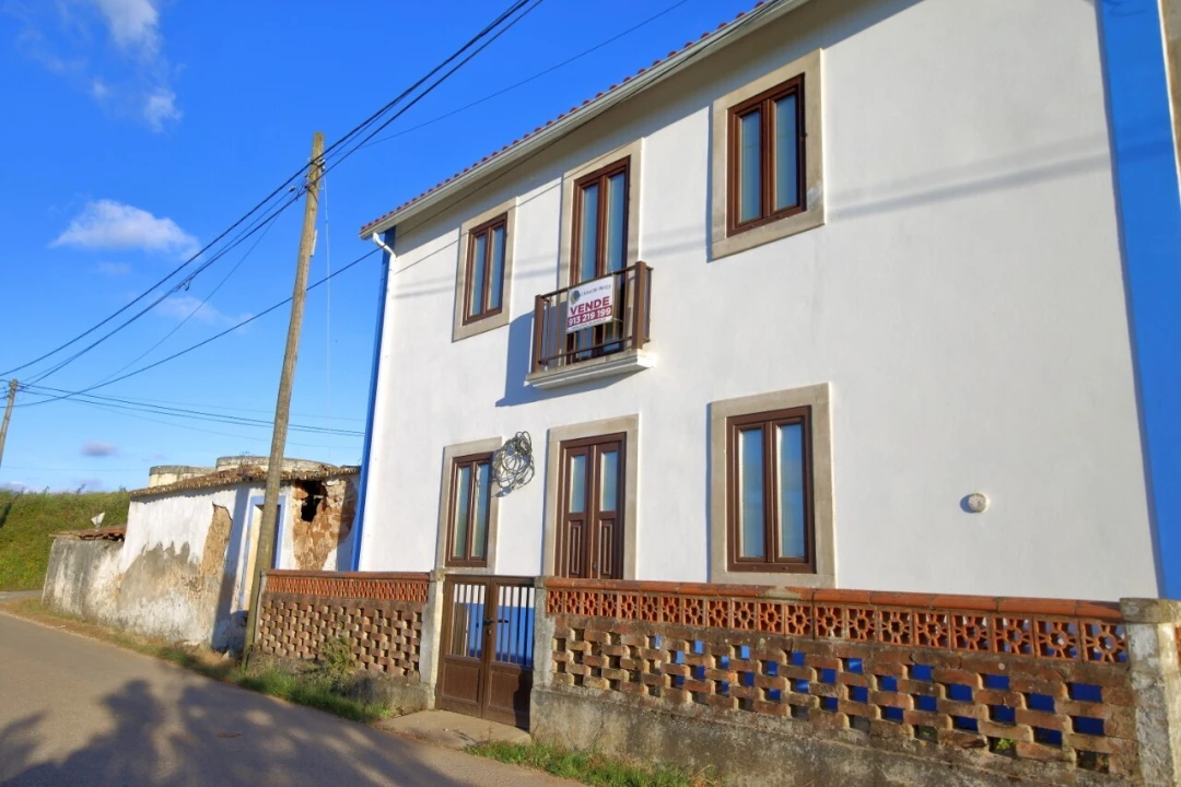 Moradia T0 para Venda em Carvalhal Benfeito Foto 1