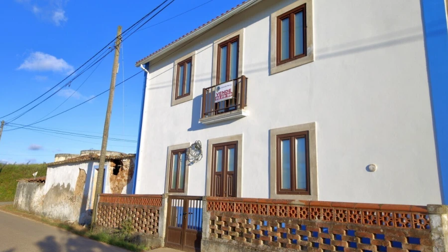 Moradia T0 para Venda em Carvalhal Benfeito