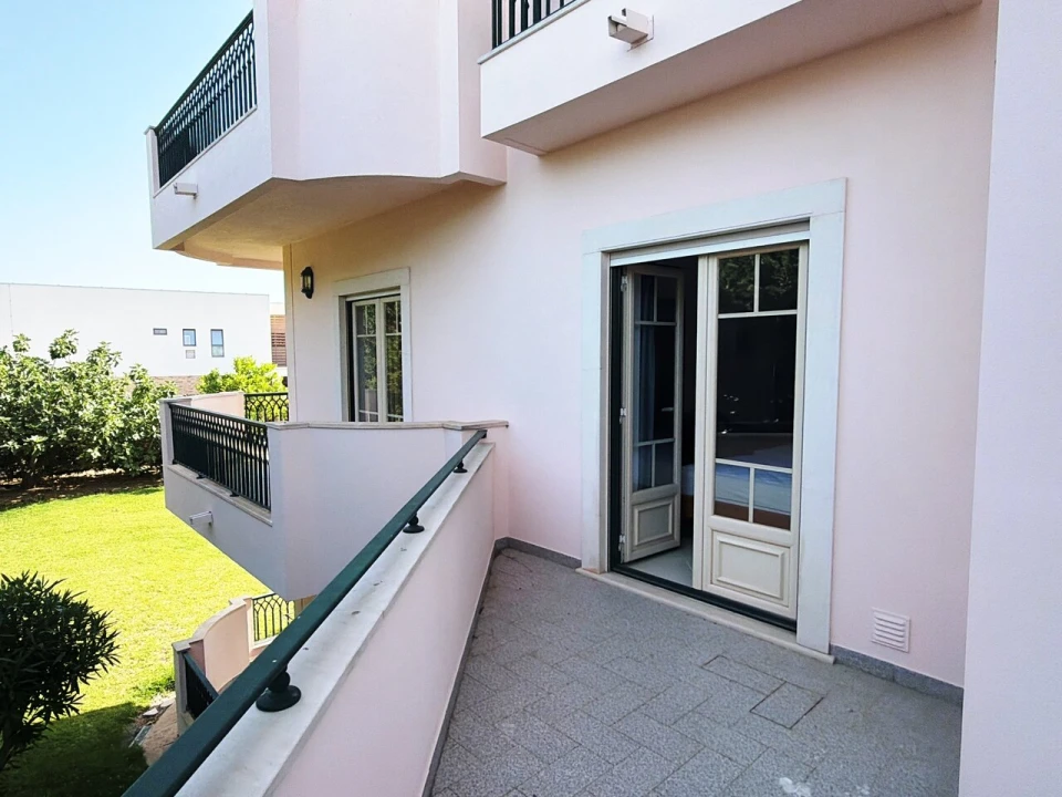 Apartamento T2 para Venda em Albufeira e Olhos de Água Foto 13