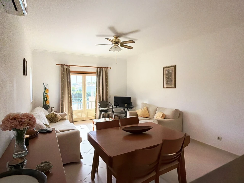 Apartamento T2 para Venda em Albufeira e Olhos de Água Foto 27