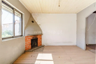 Moradia T2 para Venda em Telhado