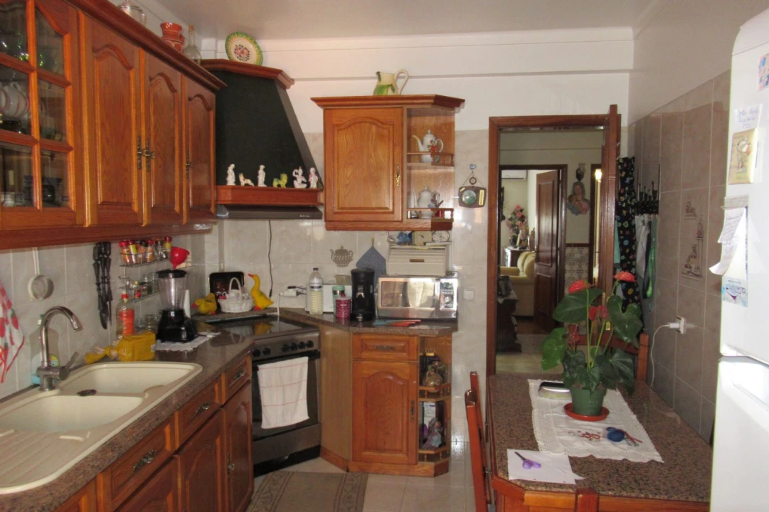 Apartamento T3 para Venda em São João Baptista Foto 3