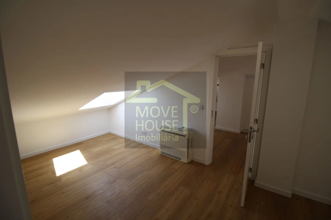 Apartamento T2 para Venda em Alcabideche Foto 45