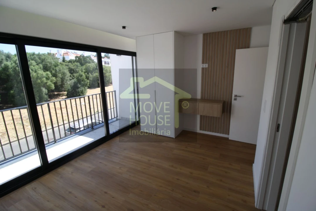 Apartamento T2 para Venda em Alcabideche Foto 54