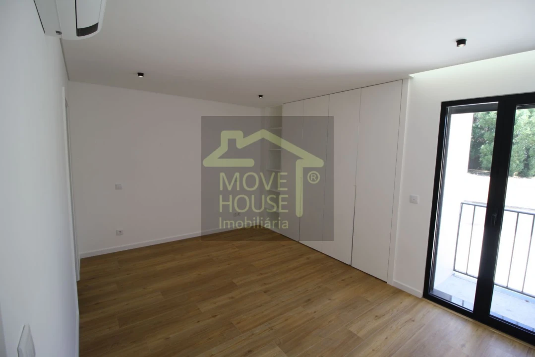 Apartamento T2 para Venda em Alcabideche Foto 26