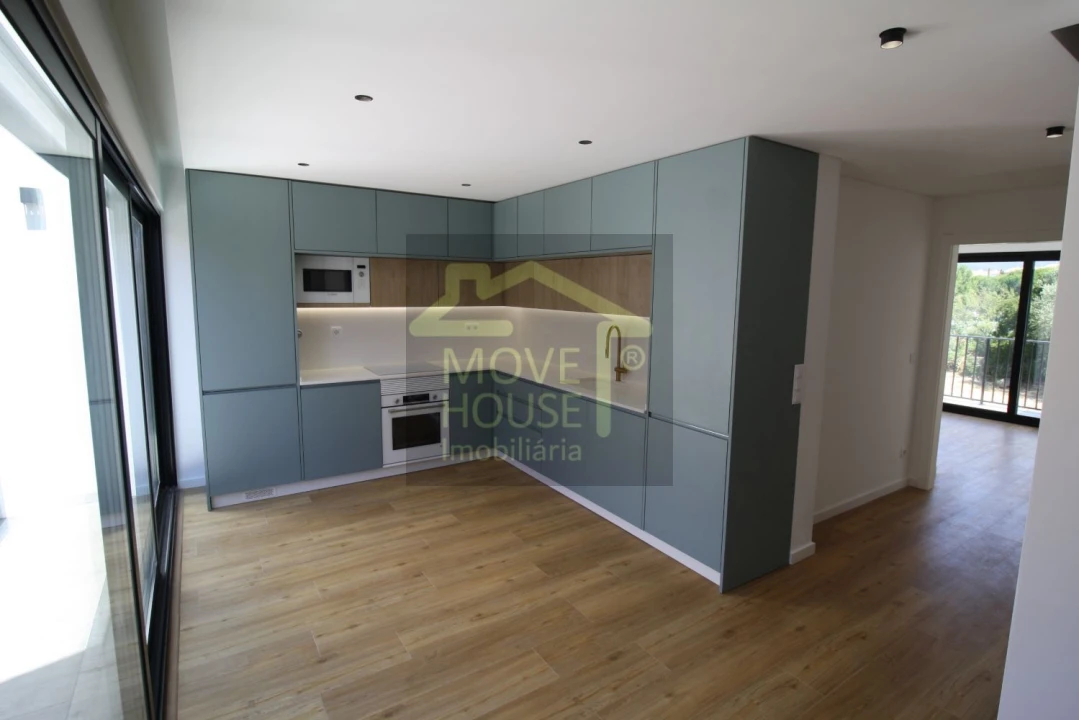 Apartamento T2 para Venda em Alcabideche Foto 3