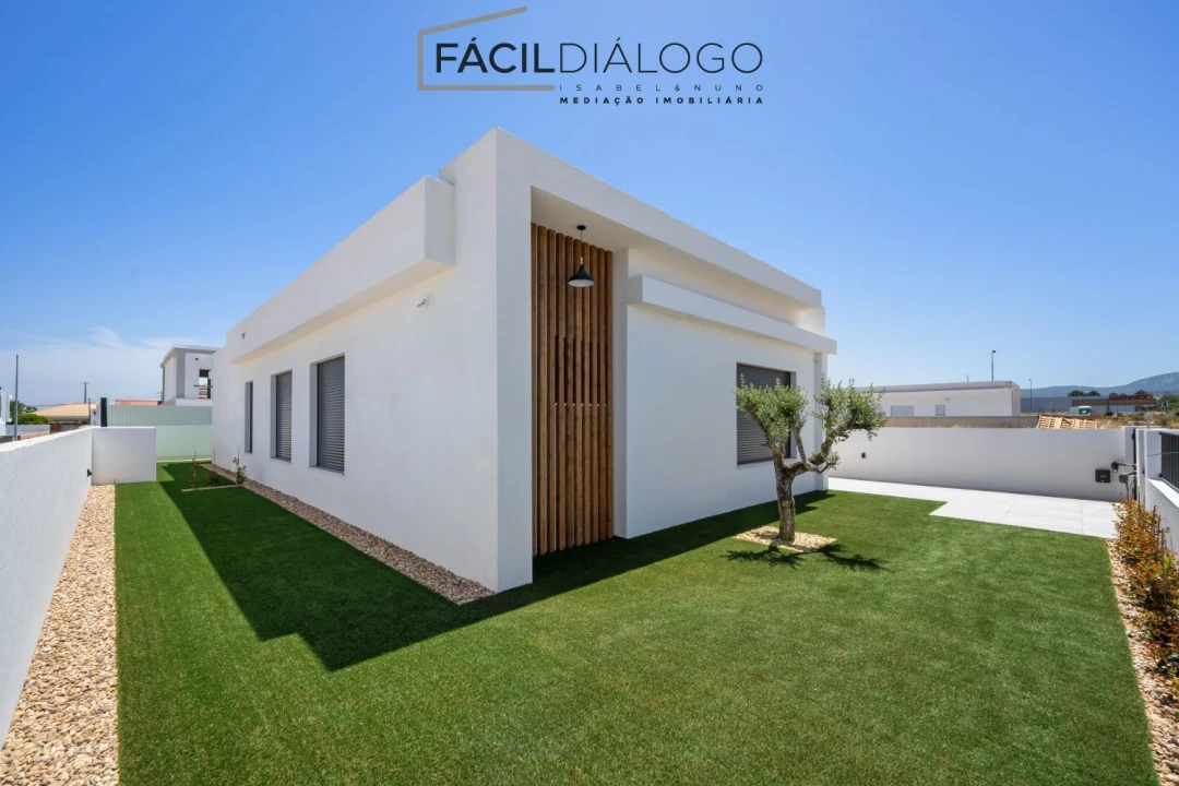 Moradia T3 para Venda em Azeitão (São Lourenço e São Simão) Foto 27