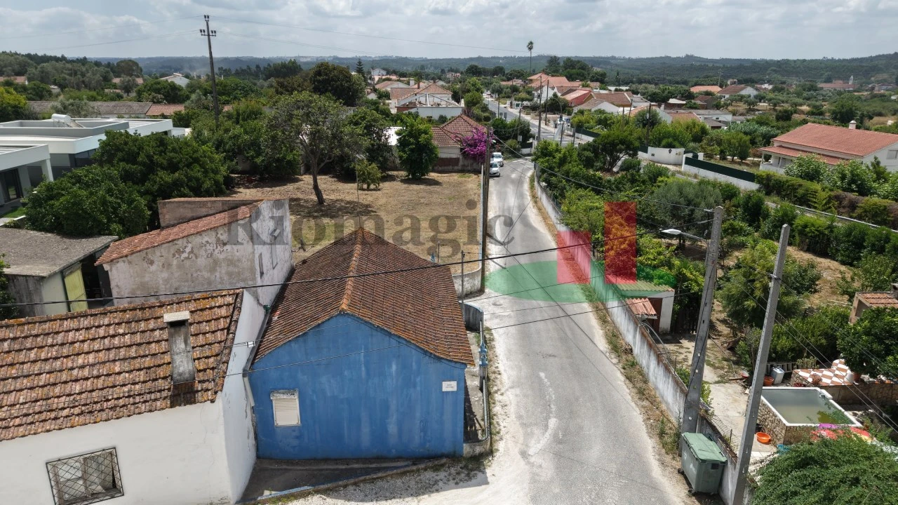 Moradia T3 para Venda em Rio Maior Foto 41