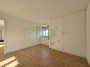 Moradia T3 para Venda em Gondomar (São Cosme), Valbom e Jovim