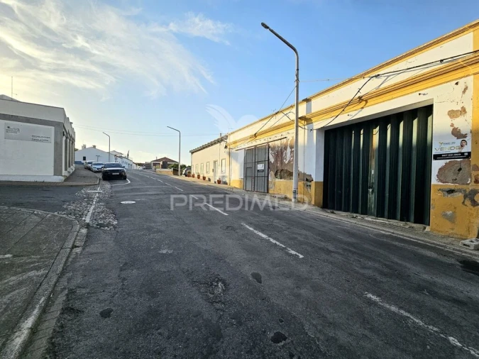 Armazém para Venda em Castro Verde e Casével Foto 3