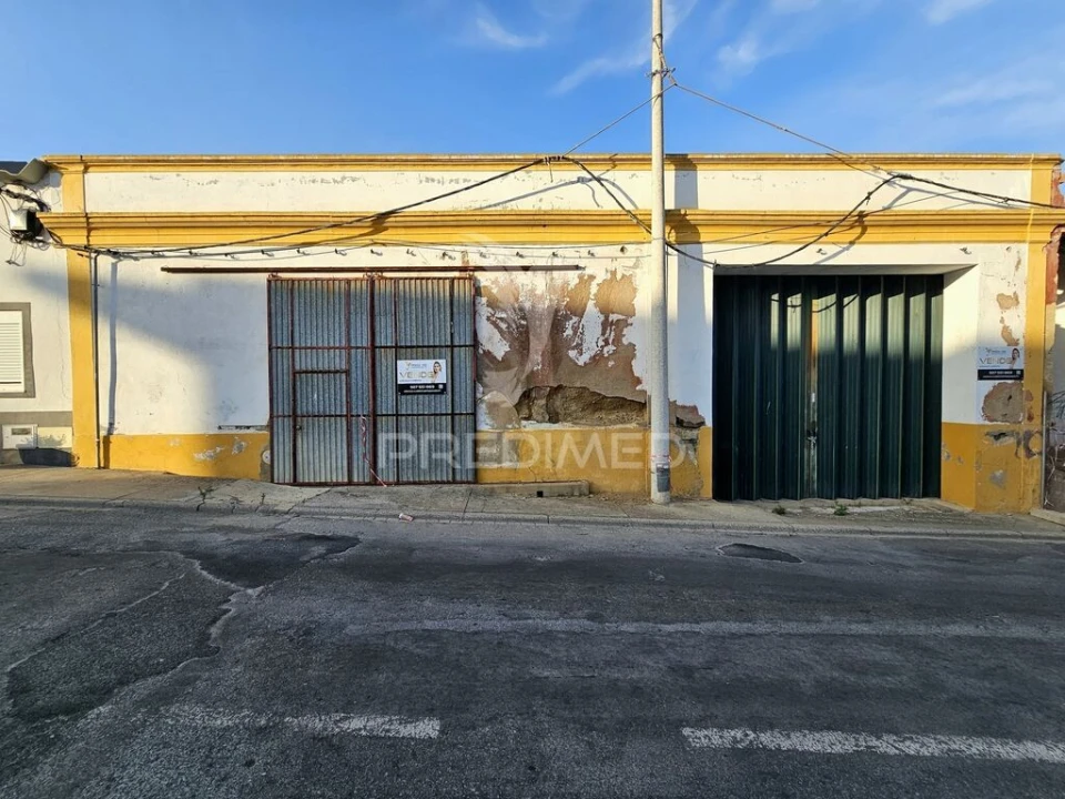 Armazém para Venda em Castro Verde e Casével Foto 1