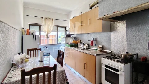 Apartamento T2 para Venda em Alto do Seixalinho, Santo André e Verderena