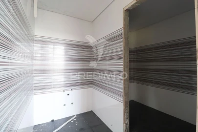 Moradia T4 para Venda em Ribeira do Neiva