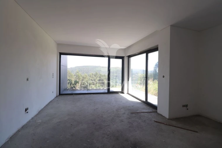 Moradia T4 para Venda em Ribeira do Neiva Foto 18