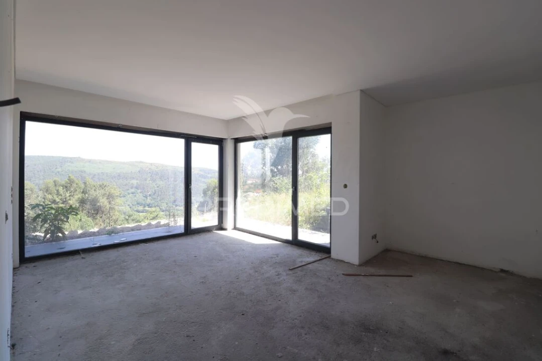 Moradia T4 para Venda em Ribeira do Neiva Foto 19