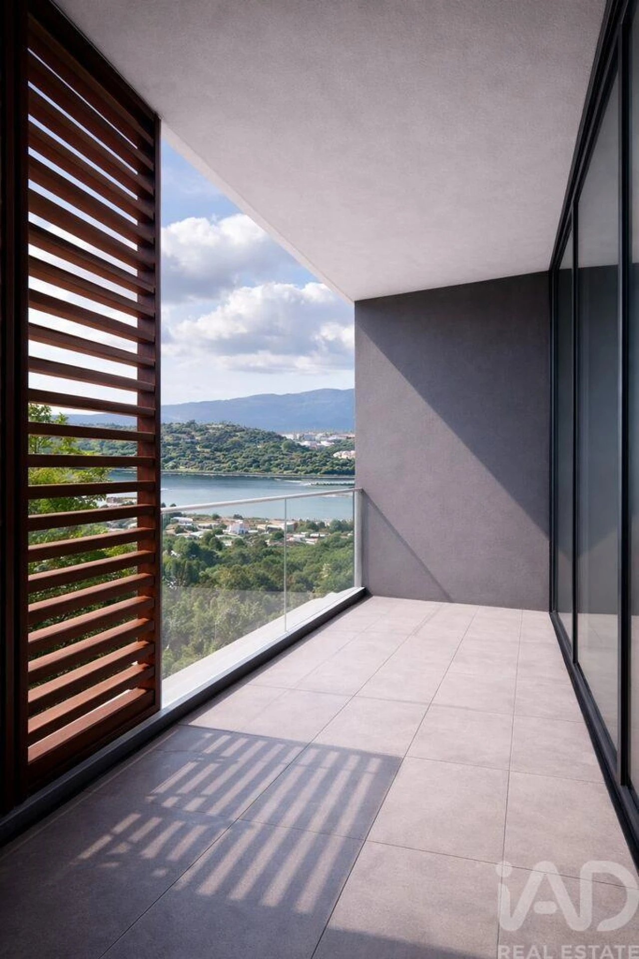 Apartamento T2 para Venda em Estômbar e Parchal Foto 10