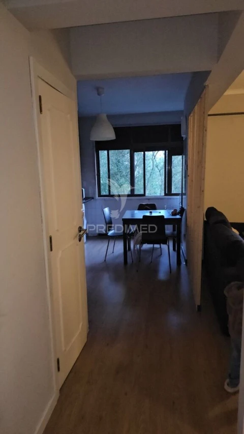 Apartamento T1 para Venda em Rio de Mouro