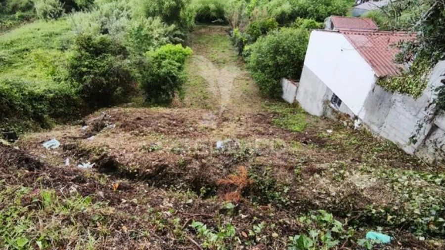 Terreno para Venda em Almalagues