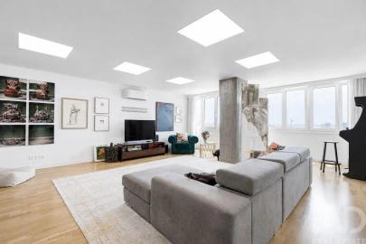 Apartamento T5 para Venda em Penha de França