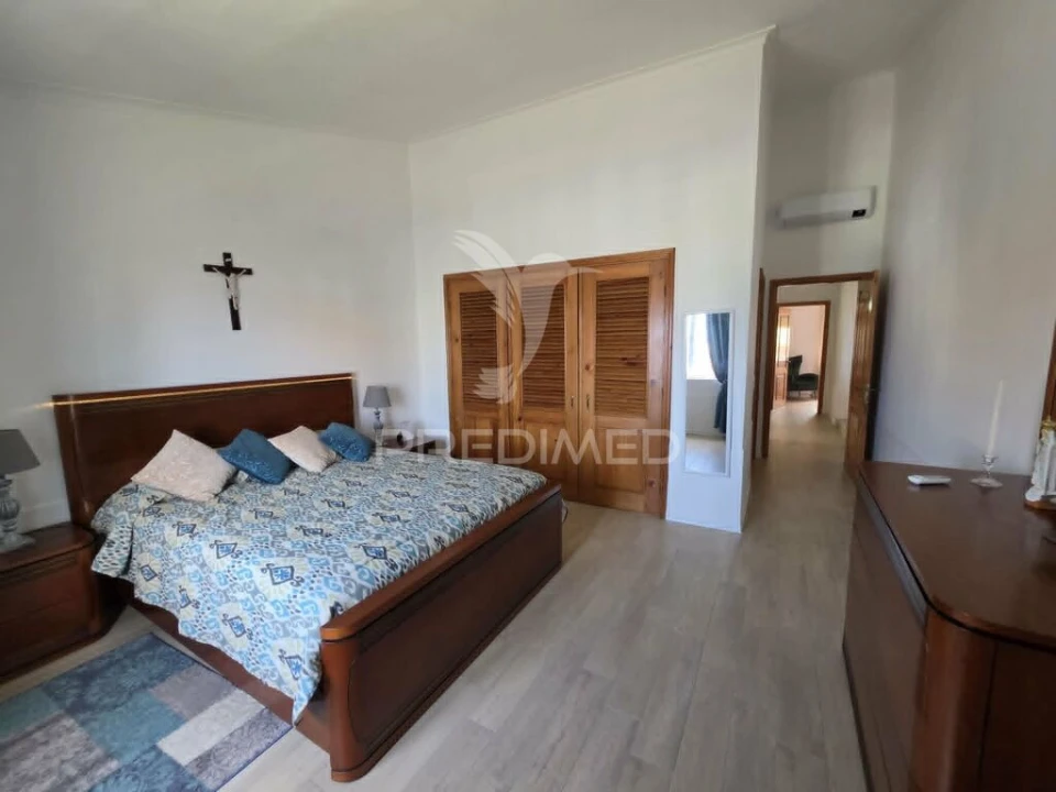Moradia T3 para Venda em Porto Judeu Foto 13
