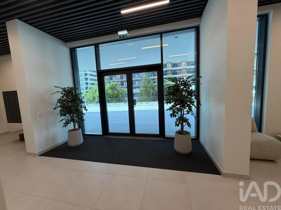 Apartamento T2 para Venda em Algés, Linda-A-Velha e Cruz Quebrada-Dafundo Foto 27