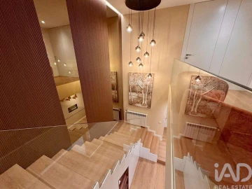 Moradia T3 para Venda em Gemeses